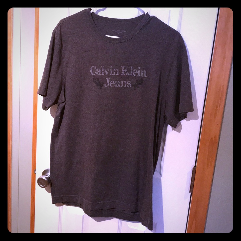 Calvin Klein Tshirt